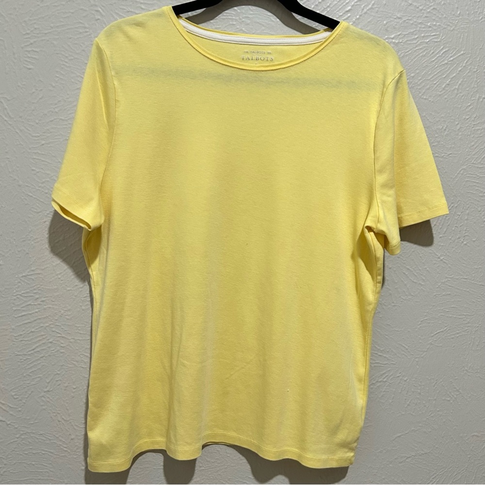 Talbots women's XL Yellow Short Sleeve Tee Fun Summer Spring Easter